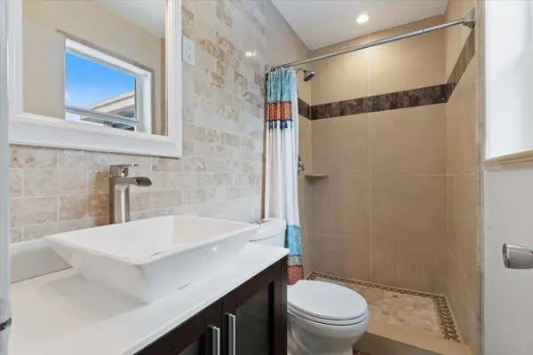 239 NE 17th St, Delray Beach, FL 33444