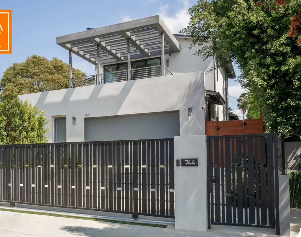 744 N Curson Ave, Los Angeles, CA 90046-7416