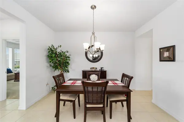 4225 NW 56th Ct, Ocala, FL 34482-4927