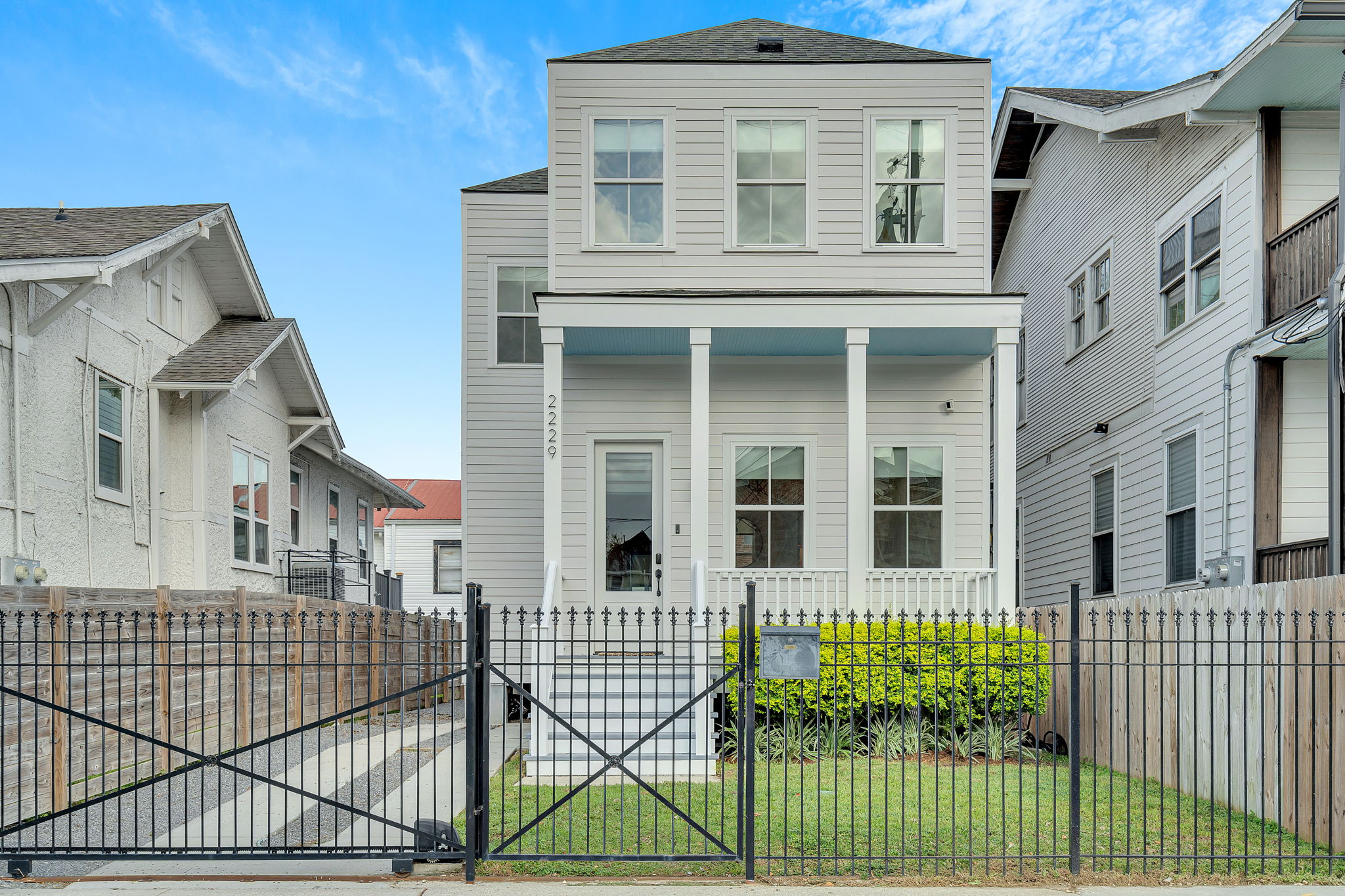 2229 Peniston Street, New Orleans, LA 70115