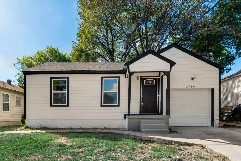2919 S Ewing Ave, Dallas, TX 75216-4318