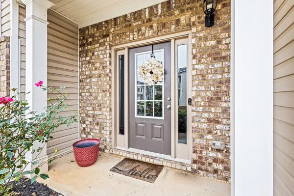 295 Sweetshrub Dr, Austell, GA 30168-6823