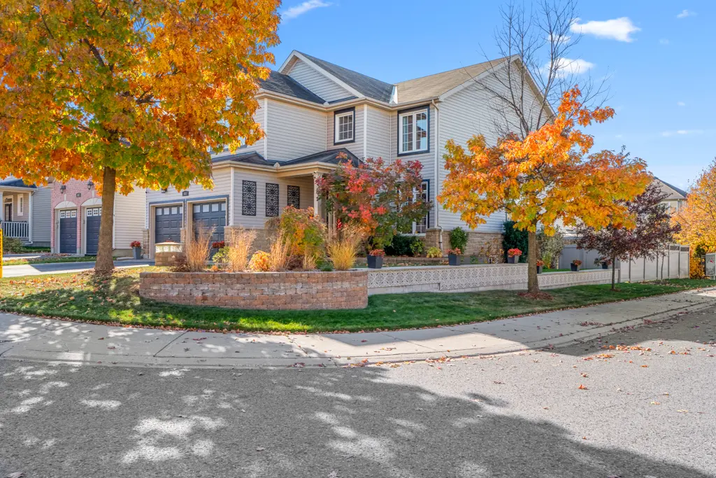 341 Shadehill Crescent, Ottawa, ON K2J 0L6