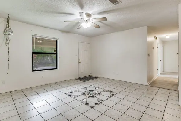 8500 Blue Jay Way, Pensacola, FL 32534-1762