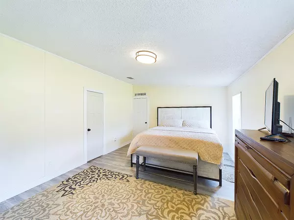 24249 Glory Ave, Porter, TX 77365-5348