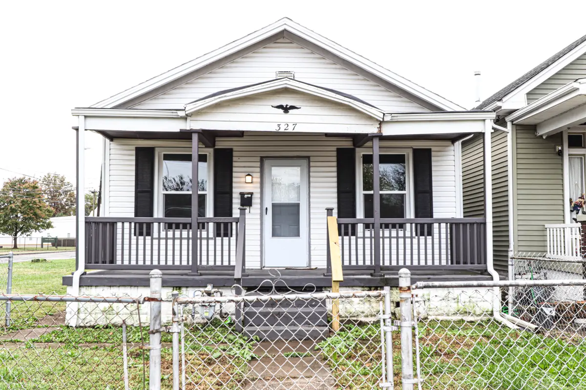 327 Ridgeway Ave, Evansville, IN 47713-1417