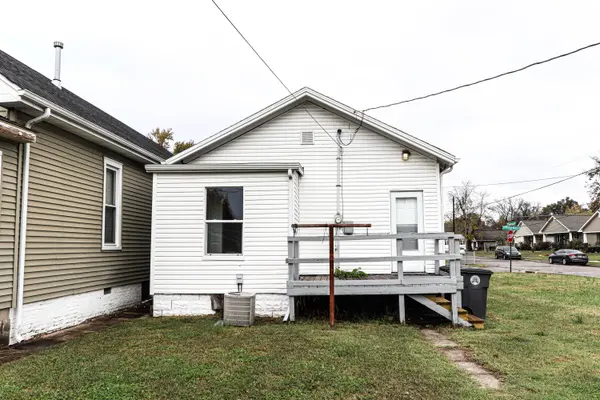 327 Ridgeway Ave, Evansville, IN 47713-1417