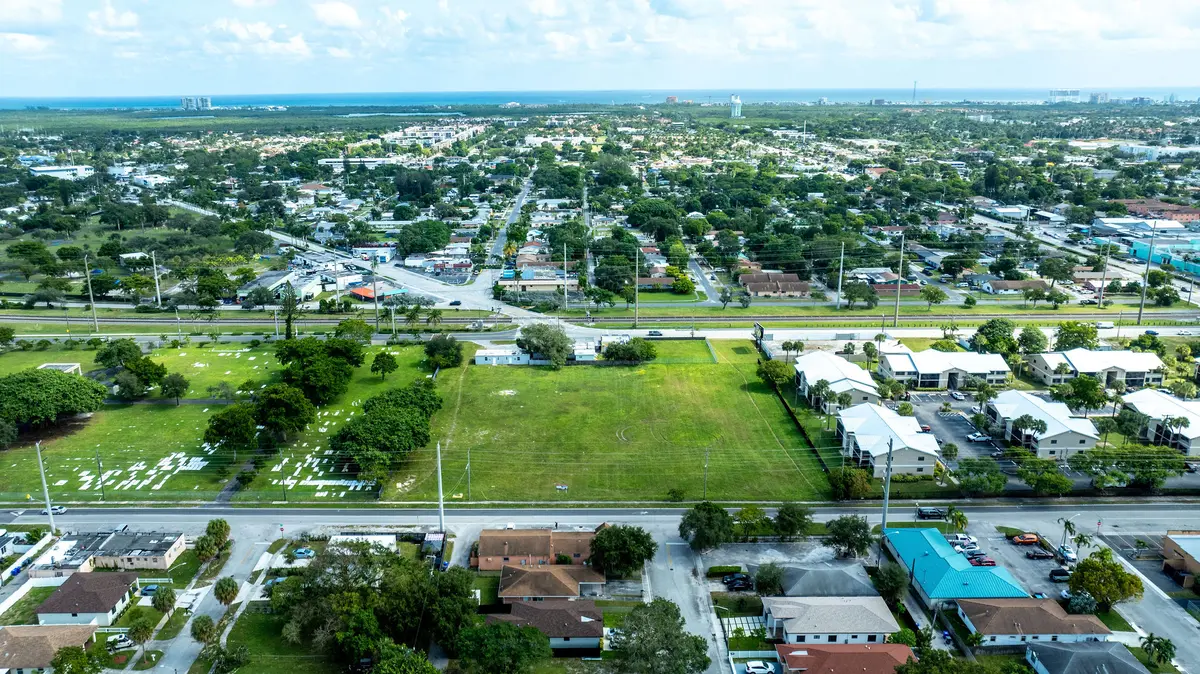 1301 SW 12TH AVE DANIA BEACH, Fl 33004,