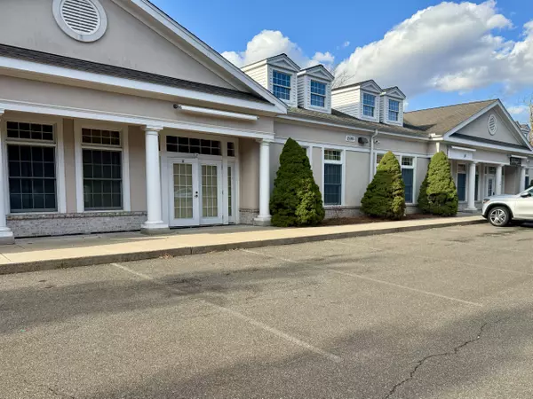 Berlin, CT 06037-4099,2590 Berlin Tpke