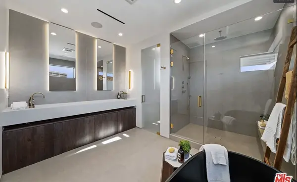 6660 Maryland Dr, Los Angeles, CA 90048-4614