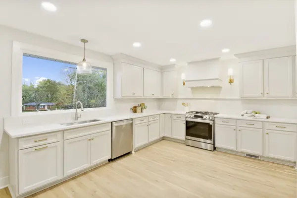 2433 Kimberly Drive, Nashville, TN 37214