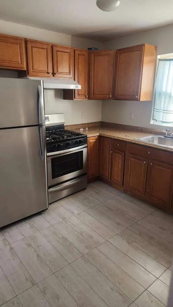472 Beach 43rd St, Far Rockaway, NY 11691