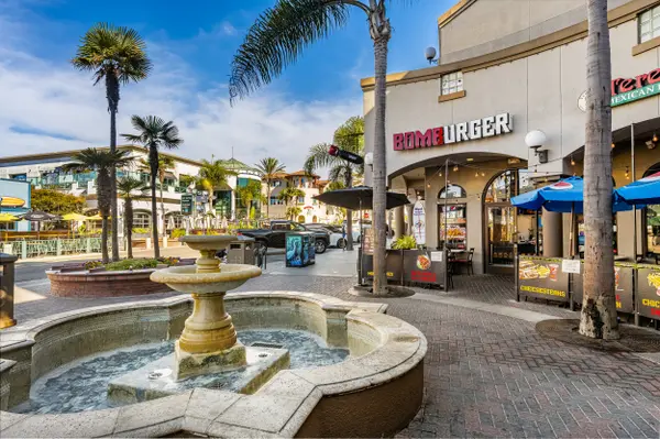 200 Main St #110, Huntington Beach, CA 92648-8102