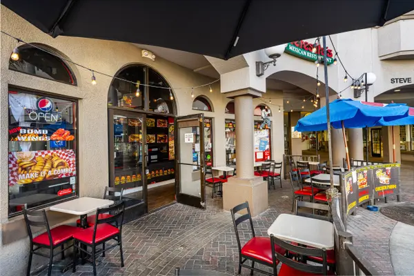 200 Main St #110, Huntington Beach, CA 92648-8102