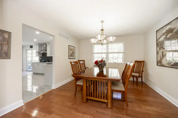 1374 Mark Dr, West Chester, PA 19380-6214