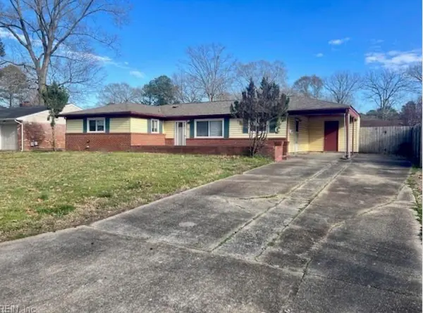 476 Lineberry Rd, Virginia Beach, VA 23452-5322