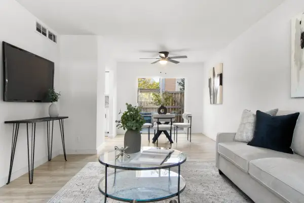 4011 Cole Ave #102, Dallas, TX 75204-1833