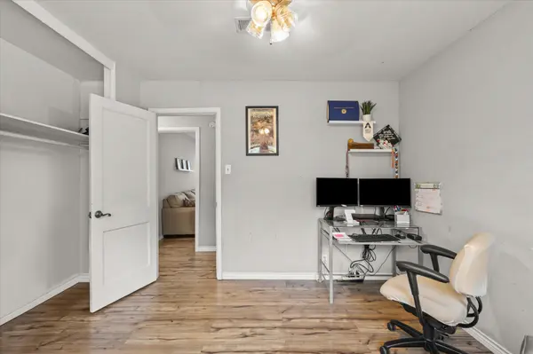 1513 Kelly Ter, Arlington, TX 76010-4543