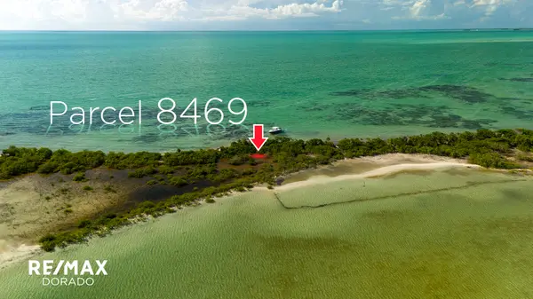 Secluded beach front lot, Ambergris Caye,