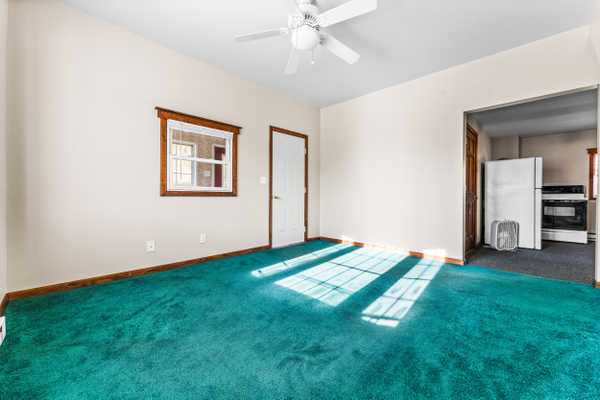 602 N Liberty St, New Castle, PA 16102-1353