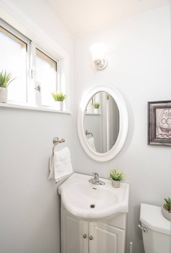 116 Baronwood Ct #116, Brampton, ON L6V 3H7