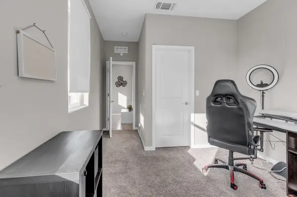 2731 Alcove Way, Sacramento, CA 95833-4462