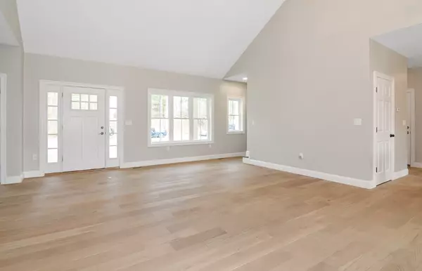 North Brookfield, MA 01535-1702,7 Brickyard Rd