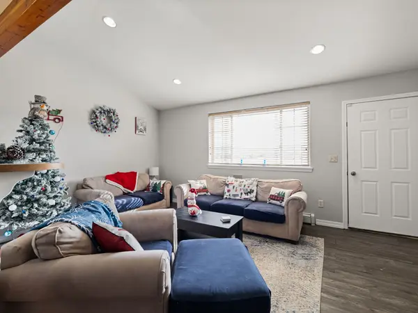 1101 Domelby Ct, Silt, CO 81652-8778