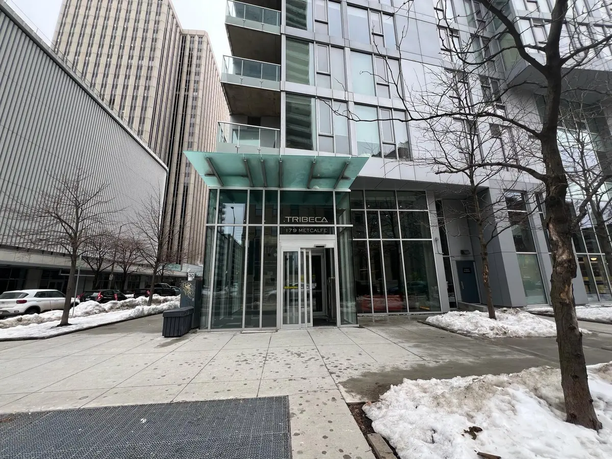 179 Metcalfe St #1502, Ottawa, ON K2P