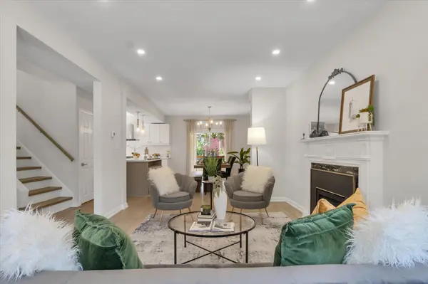 104 Fairholt Road South, Hamilton, ON L8M 2T7