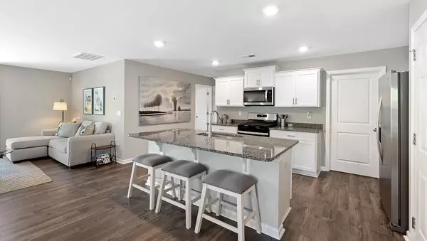 Easley, SC 29640,114 Mable Leaf Ln