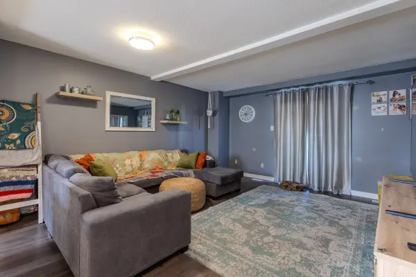 8141 Coventry Road #84, Niagara Falls, ON L2H 2X7