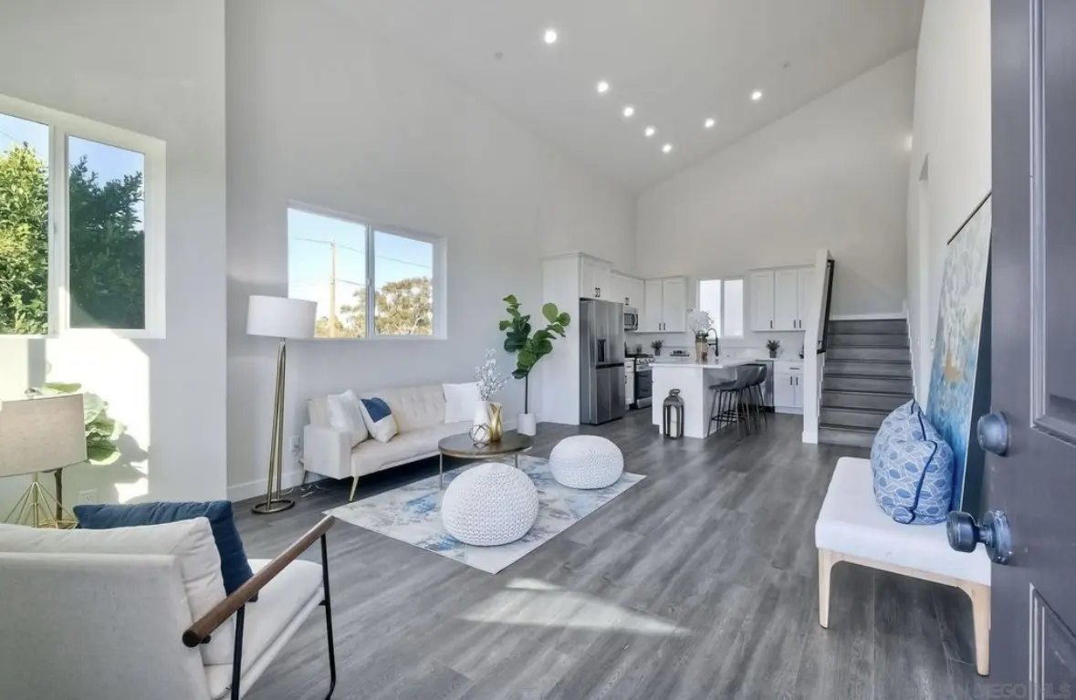 393 Gavin St, San Diego, CA 92102