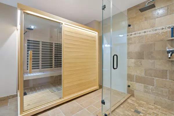 122 Vailco Ln, Austin, TX 78738