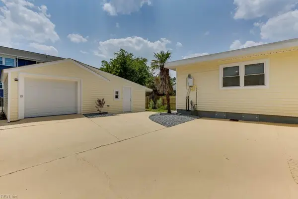 965 W Ocean View Ave, Norfolk, VA 23503