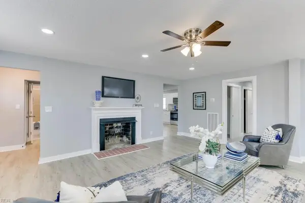 965 W Ocean View Ave, Norfolk, VA 23503
