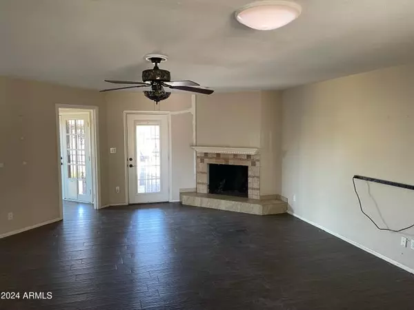 Glendale, AZ 85302-2722,9818 N 43rd Dr