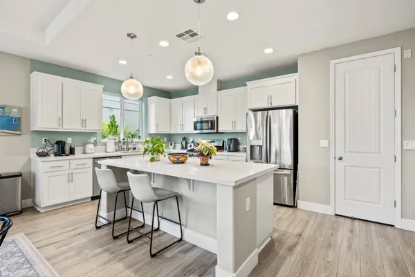 2661 Key Largo St, West Sacramento, CA 95691-5090