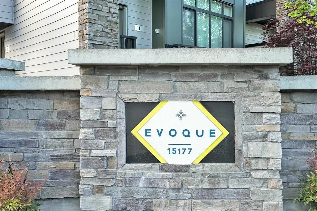 15177 60 Ave #37, Surrey, BC V3S 7B3