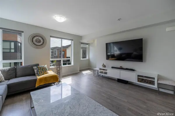 15111 Edmund Dr #147, Surrey, BC V3S 0A5
