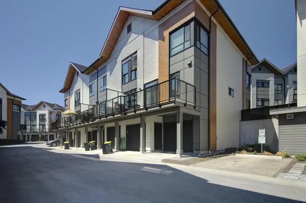 15111 Edmund Dr #115, Surrey, BC V3S 0A5