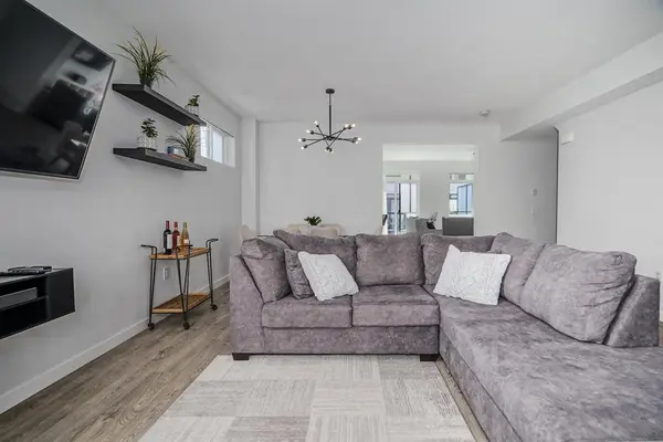 15111 Edmund Dr #115, Surrey, BC V3S 0A5