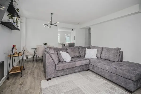 15111 Edmund Dr #115, Surrey, BC V3S 0A5