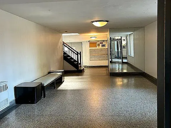 30-11 Parsons Blvd #3A, Flushing, NY 11354