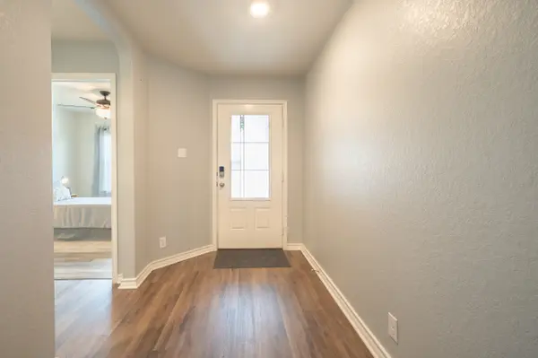 851 House Sparrow, San Antonio Texas 78253,