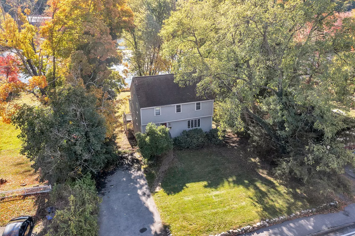 Hudson, MA 01749-2010,58 River St