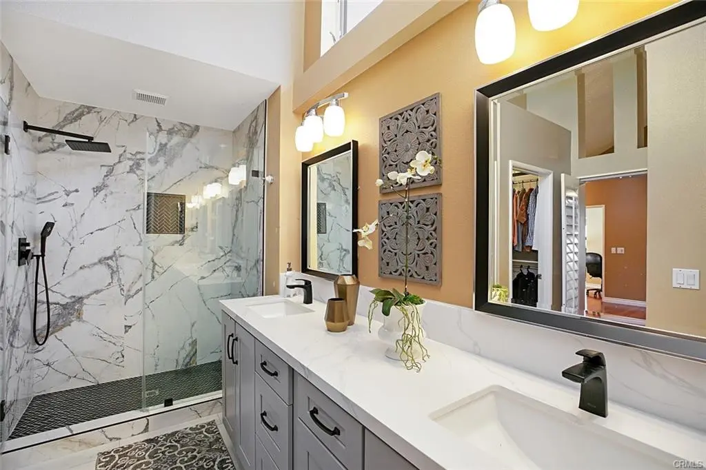 102 Trailblaze, Irvine, CA 92618