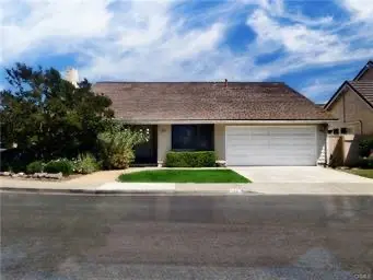 102 Trailblaze, Irvine, CA 92618