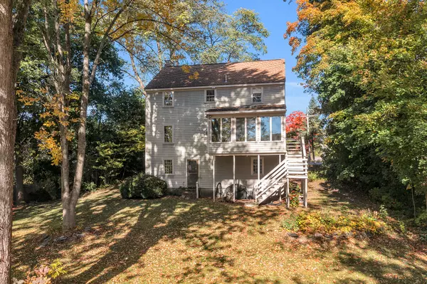 Hudson, MA 01749-2010,58 River St