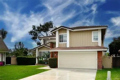102 Trailblaze, Irvine, CA 92618